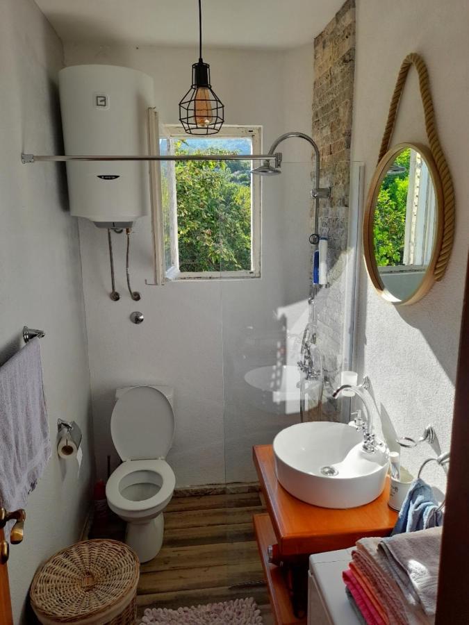 Banjo Rustic House Lake View Virpazar Exterior photo